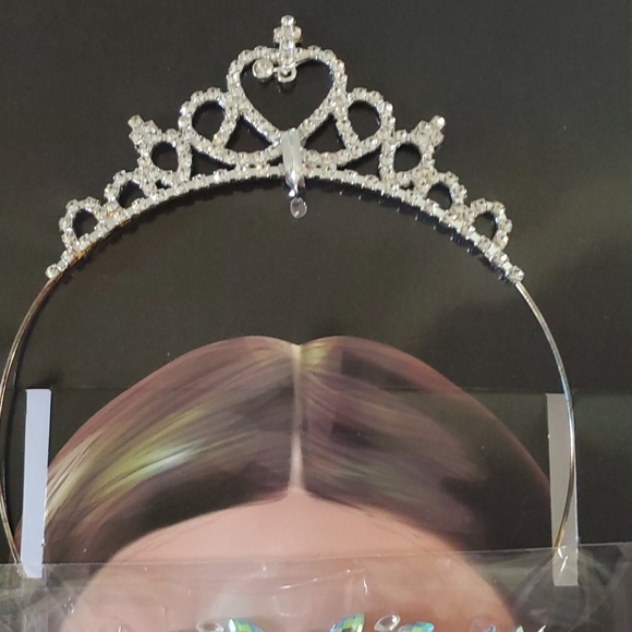 🆕️  Happy Halloween Princess Costume Kit - Picture 2 of 6